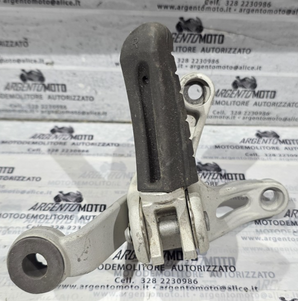 Pedana posteriore destra ktm 690 duke 7600304900001S
