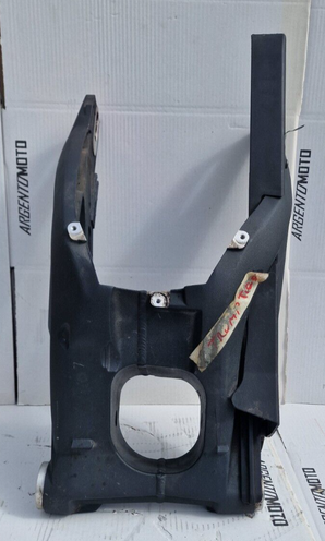 forcellone posteriore triumph tiger 1050      T2053510